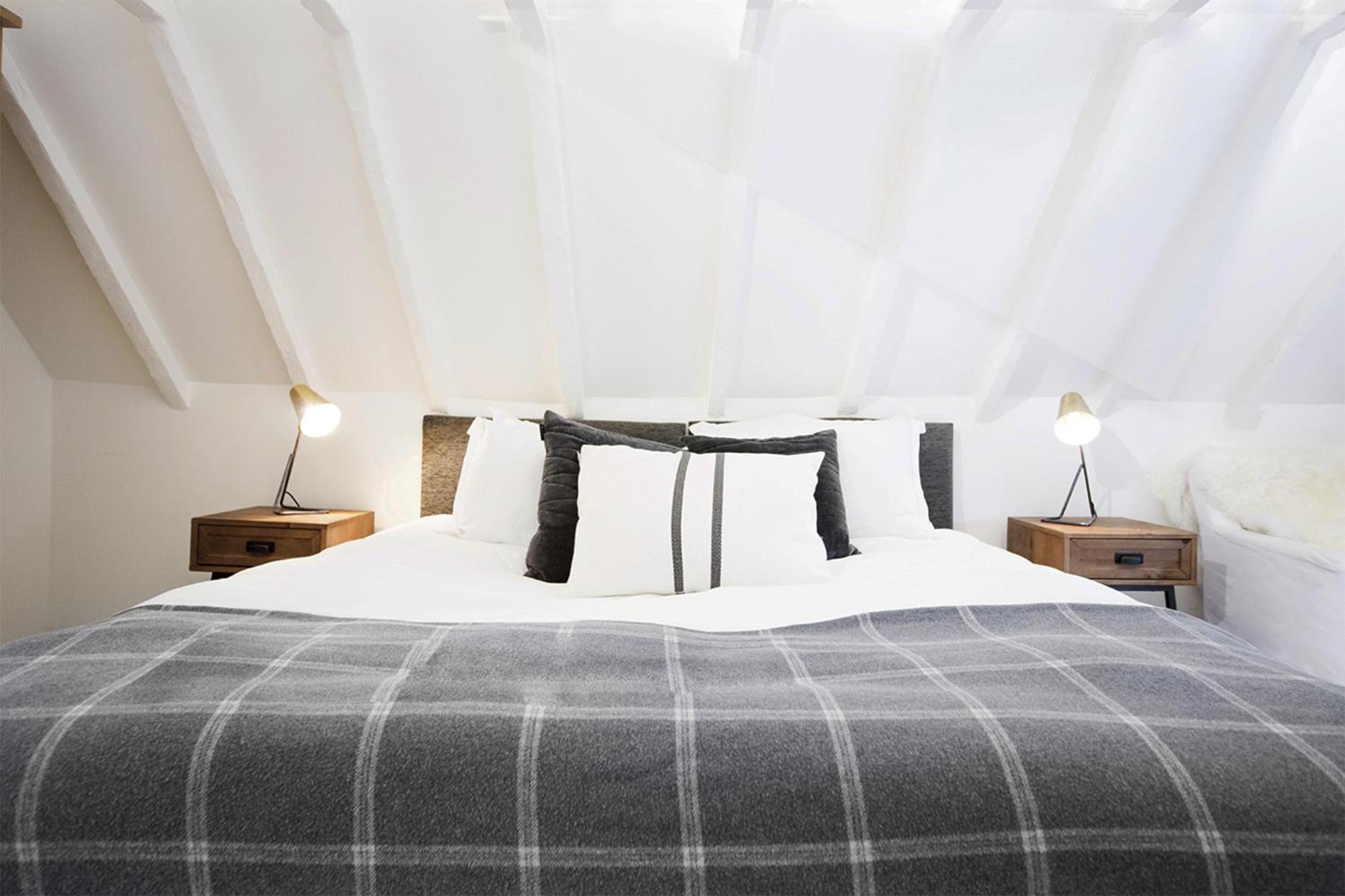 The Ram Inn Lewes Room photo